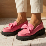 Water-resistant loafers in pink with bow detail and chunky black tread sole