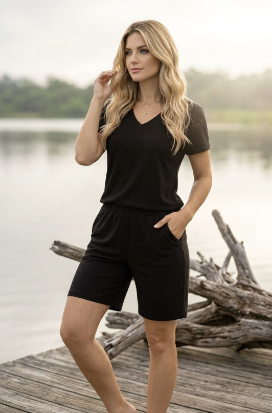 Black cotton V-neck short-sleeve T-shirt and drawstring shorts set, relaxed fit
