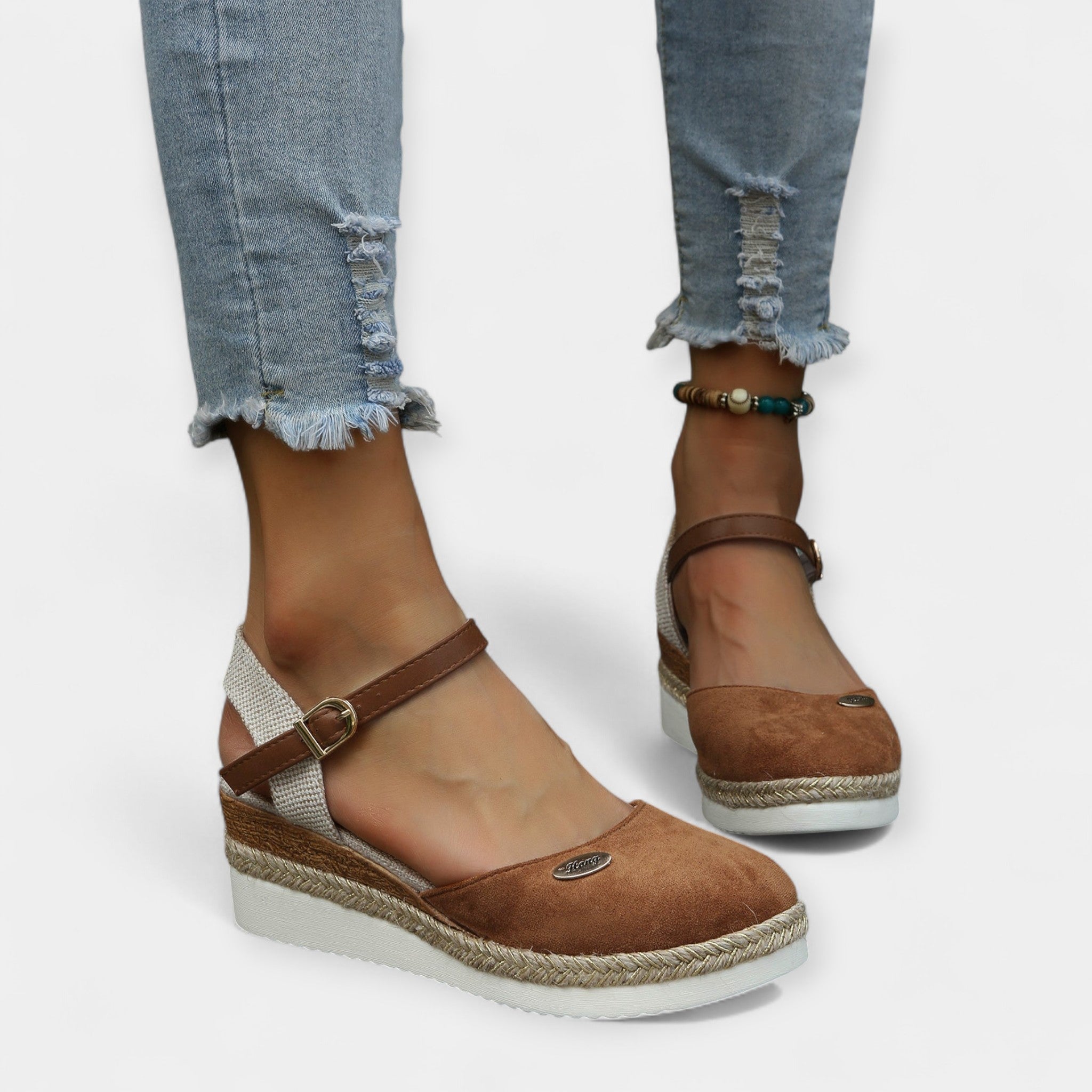 Orthopedic espadrilles with ankle strap and buckle, brown suede, jute-woven wedge sole.