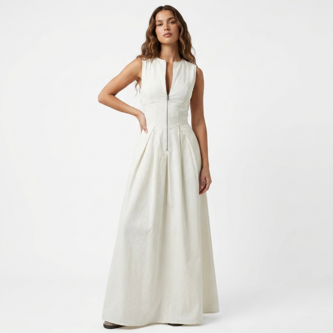 Sleeveless off-white fitted maxi dress with V-neck and tie at waist