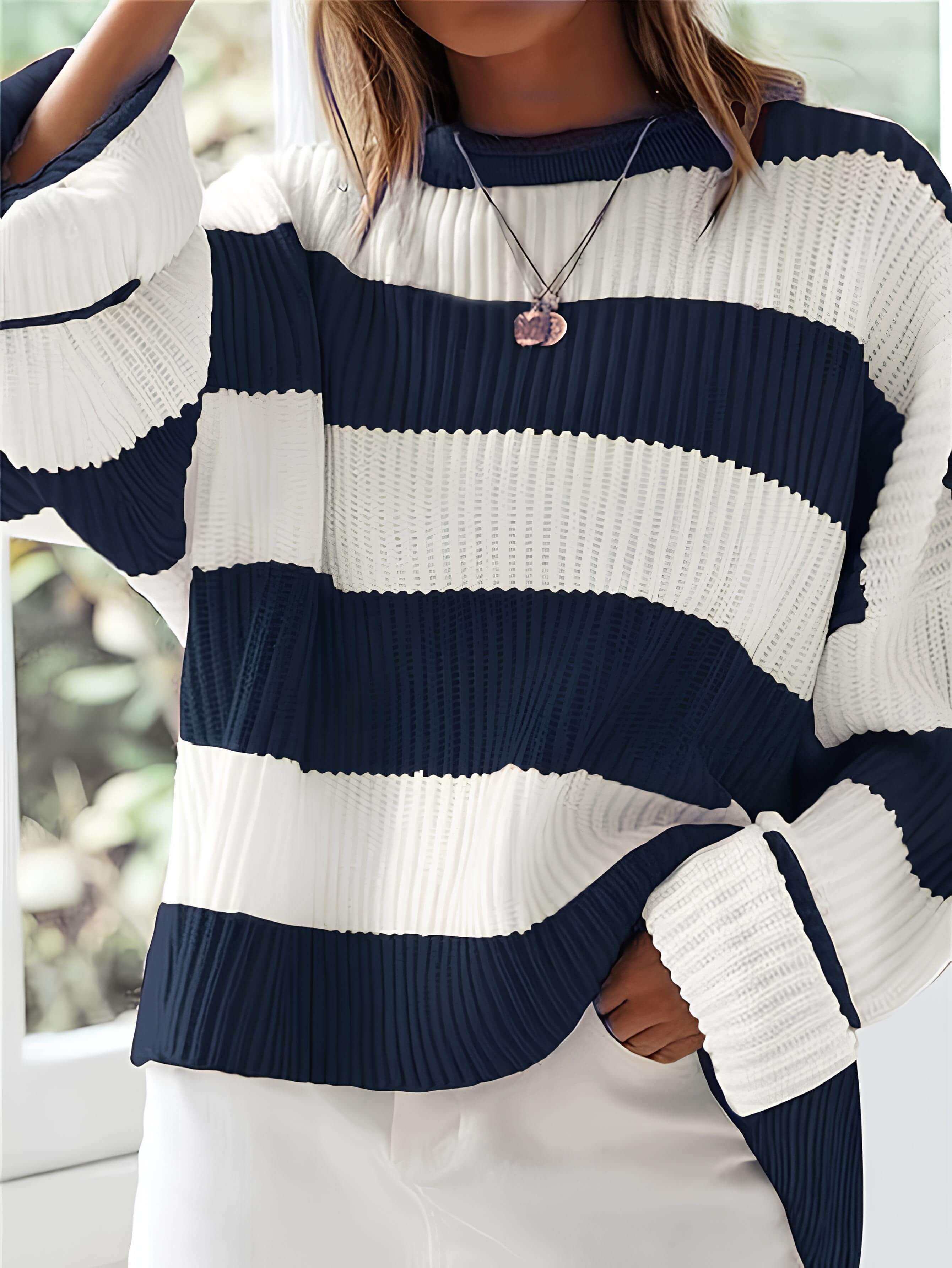 Women’s winter striped knit sweater in white and navy, crew neck, ribbed cuffs