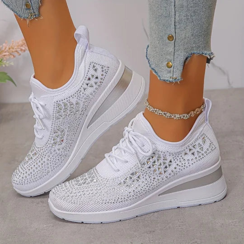 White breathable knit lace-up platform sneakers with thick sole and textured upper