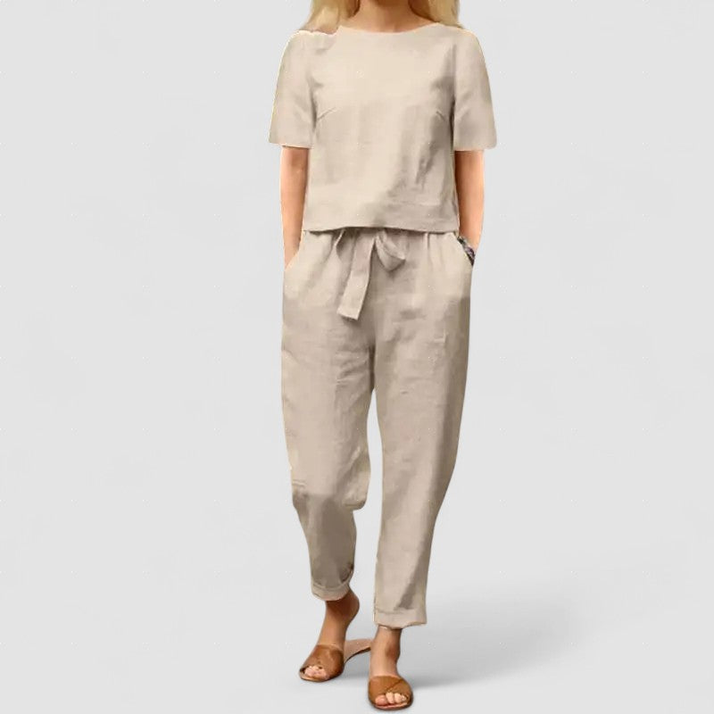 Lili linen two-piece set in beige: short-sleeve top and ankle-cropped tapered pants