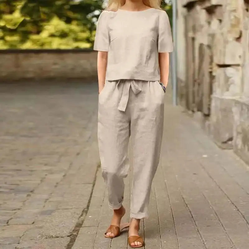 Lili linen two-piece set in beige: short-sleeve top with tied waist and tapered pants