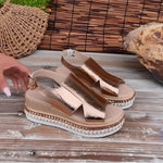 Orthopedic metallic rose-gold platform sandals with two-strap upper and open toe